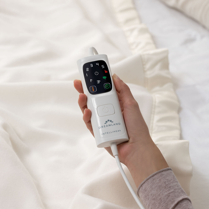 Dreamland Peaceful Dreams Single Heated Overblanket Ivory | 16924