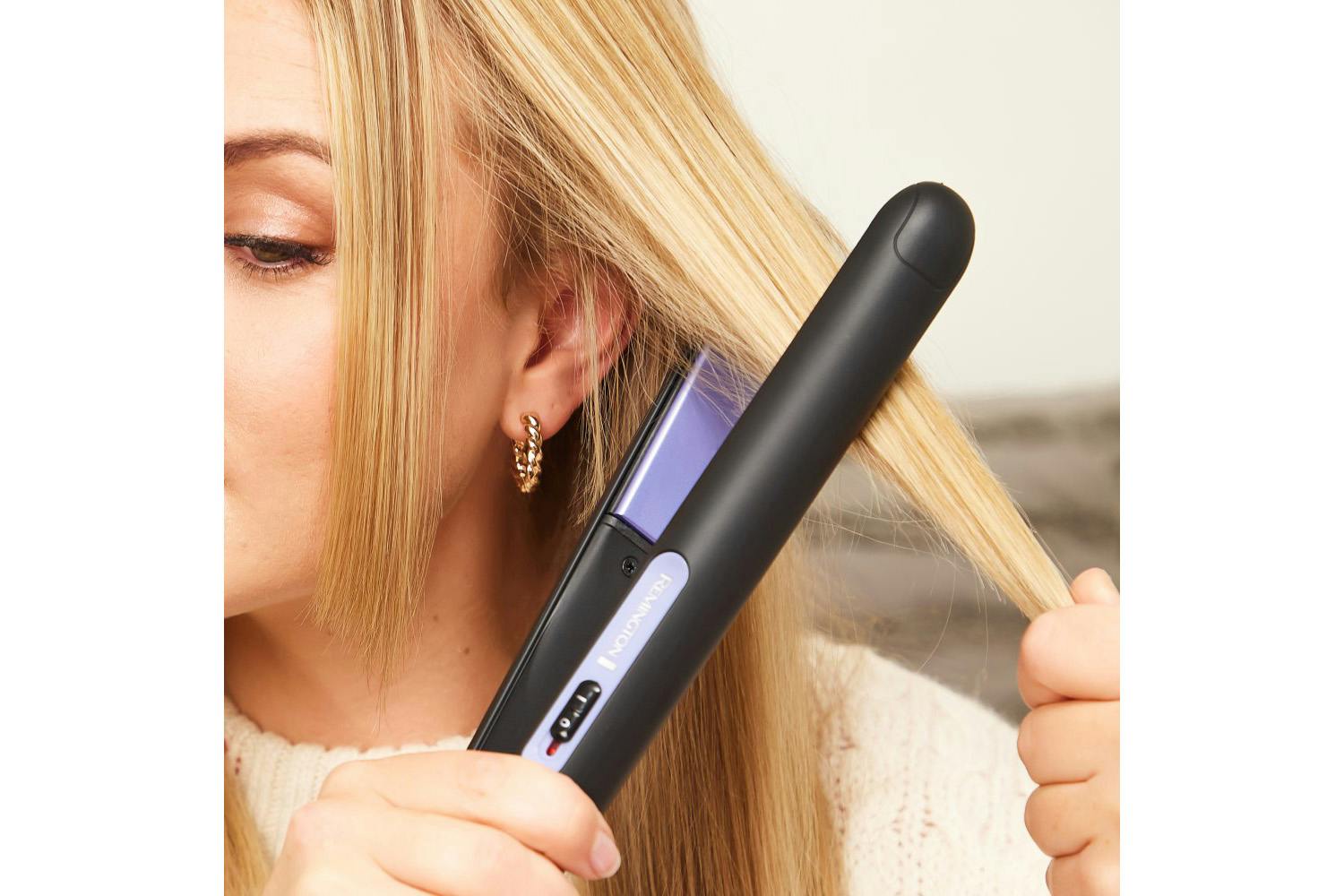 Remington Style Essentials Hair Dryer & Straightener Gift Set | D3016GP