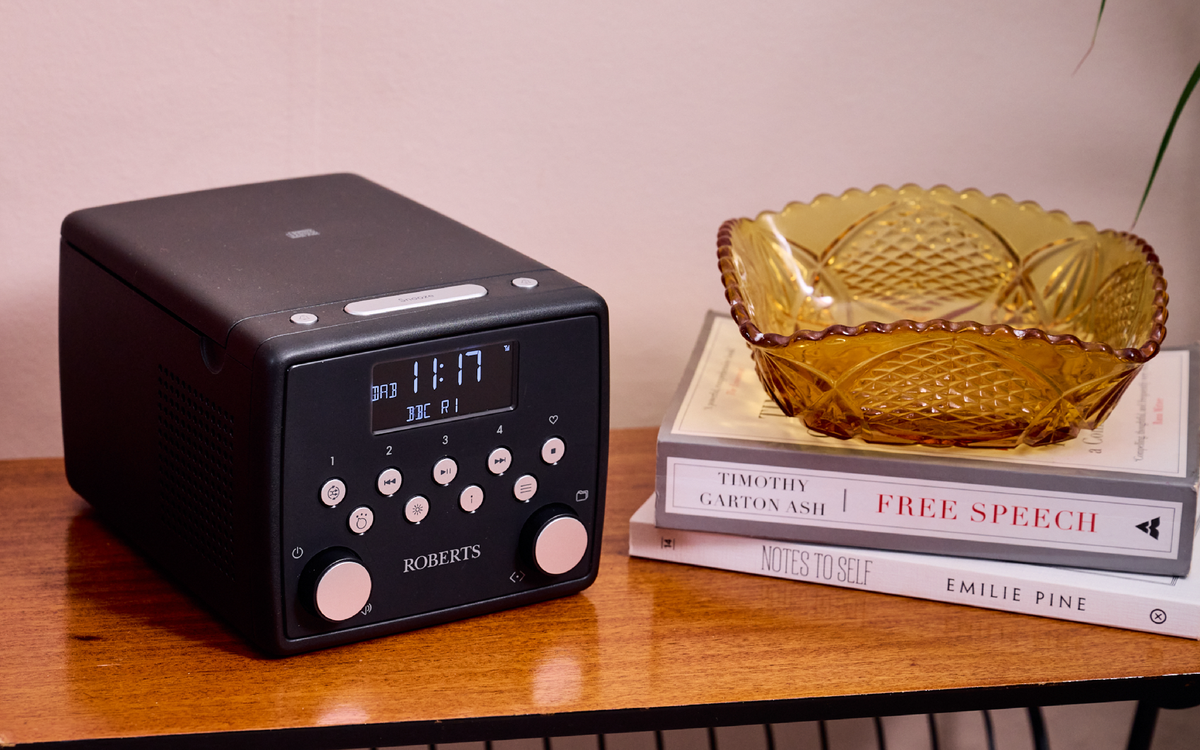 Roberts Sound 49 DAB+/FM Bluetooth Clock Radio with CD Player in White