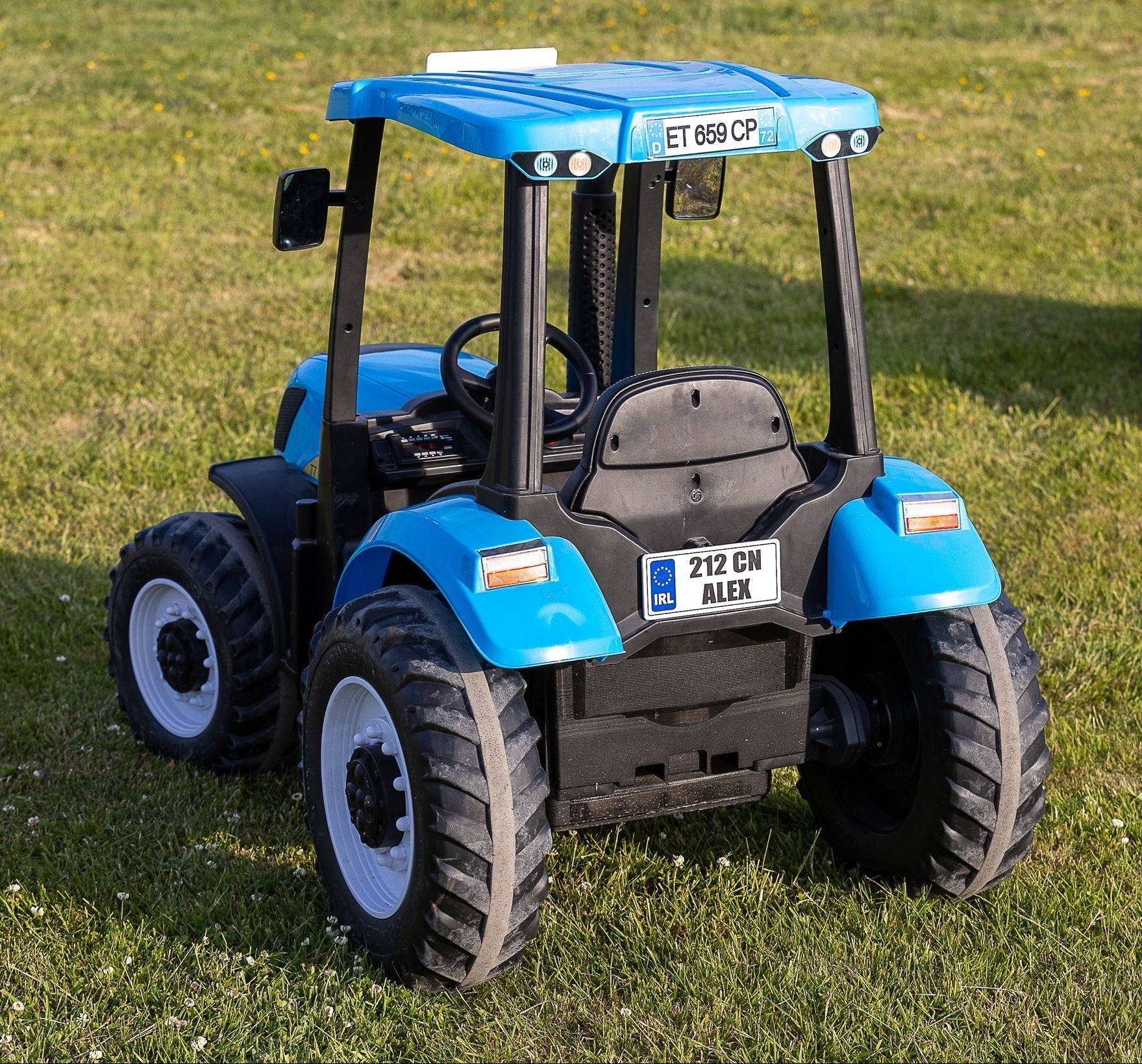 New Holland 24V Electric Tractor Kids Ride On
