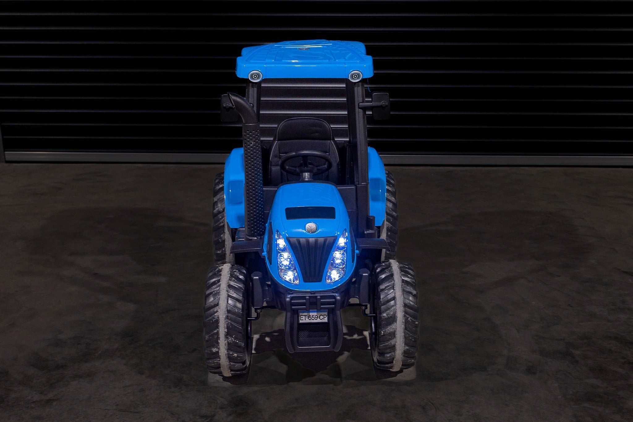 New Holland 24V Electric Tractor Kids Ride On