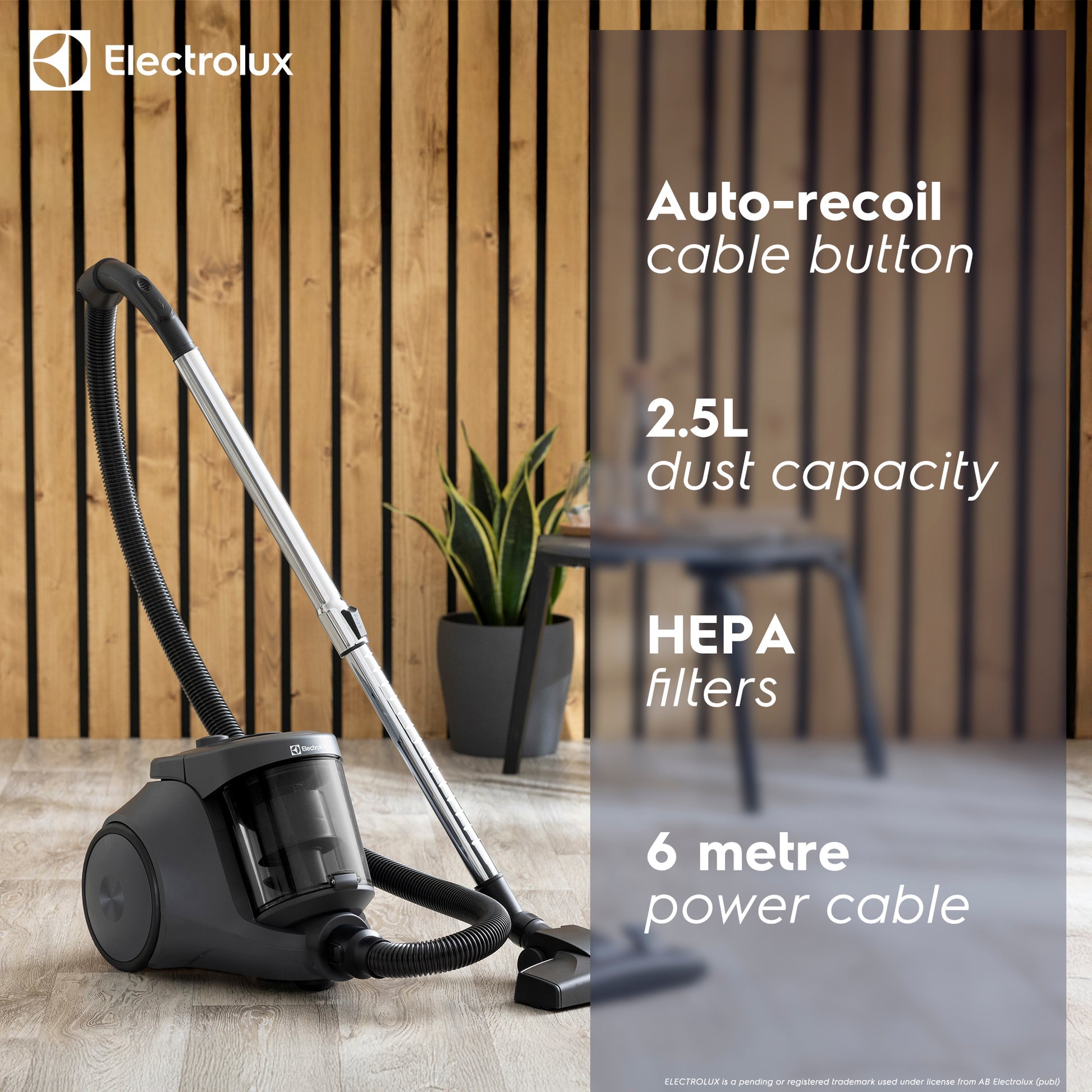 Electrolux Corded Cylinder Vacuum Cleaner | FLR00223EL